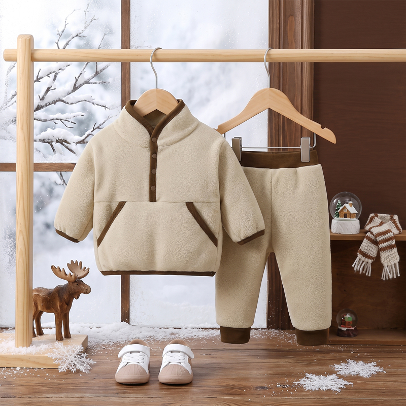 طقم ملابس أطفال مصنوع من قماش  - مراجعة Baby Clothing Made In Usa وسعره