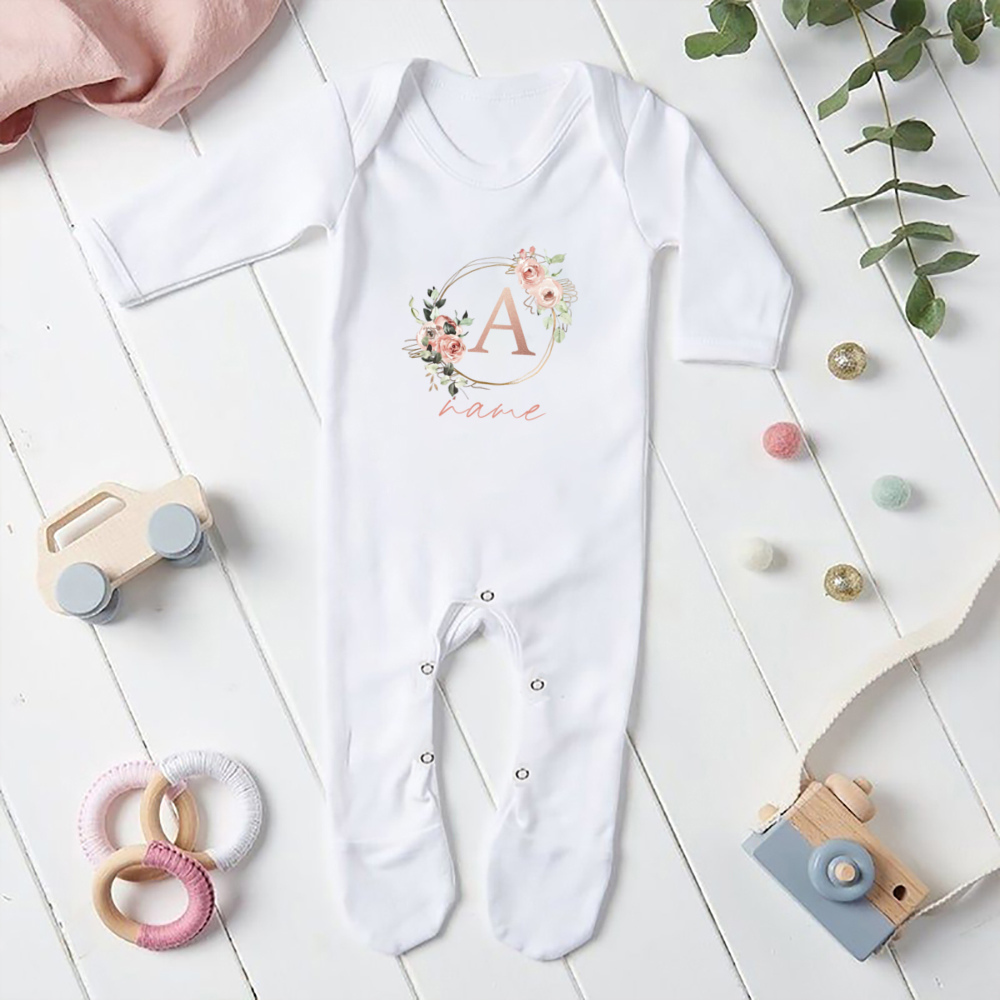 بدلة نوم مخصصة للفتيات الصغيرا - مراجعة Baby Clothing Names وسعره
