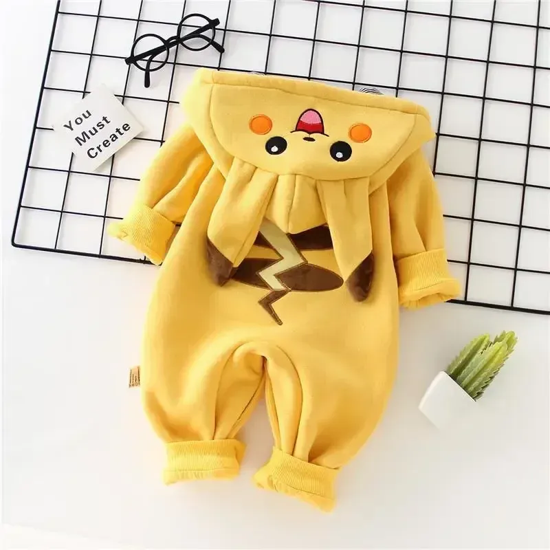 بيجامات كرتونية للأطفال على شك - مراجعة Baby Clothing Gifts وسعره