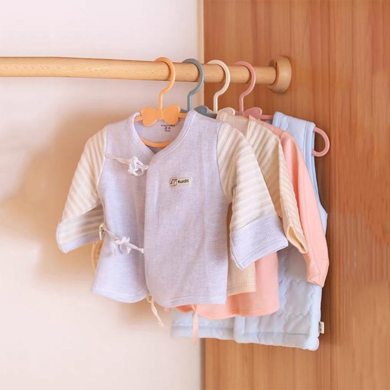 مجموعة من 12 قطعة من علاقات مل - مراجعة Baby Clothing Hangers وسعره